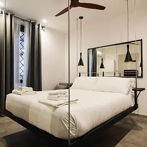 https://flatinrome-trastevere-rooms.it-romehotels.com
